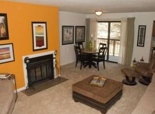 3225 Canterbury St APT 11, Manhattan, KS 66503