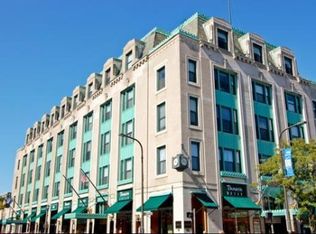 807 Church St APT 203, Evanston, IL 60201
