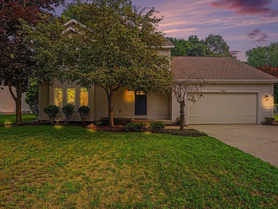 1st image of 760 Brook Ridge Dr