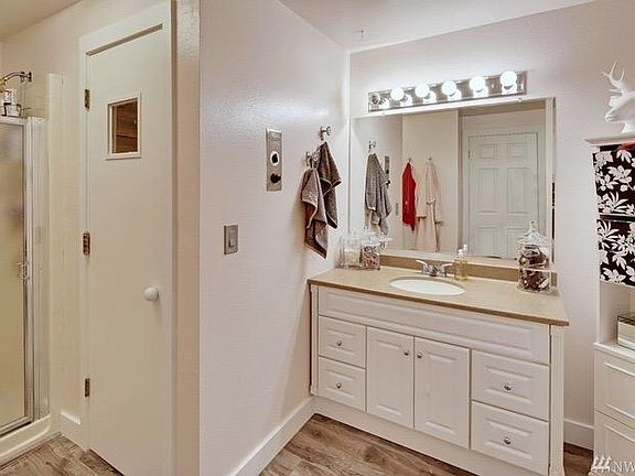 3rd image of 12022 Slater Ave NE APT C8