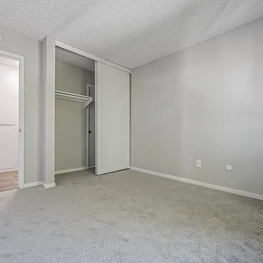 The Arches Apartments — Photo 19