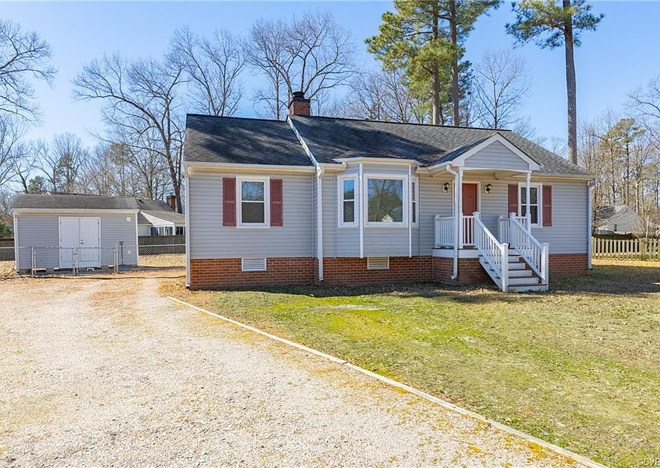 1st image of 6207 Holly Trace Dr