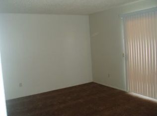 12080 Navajo Rd APT A, Apple Valley, CA 92308