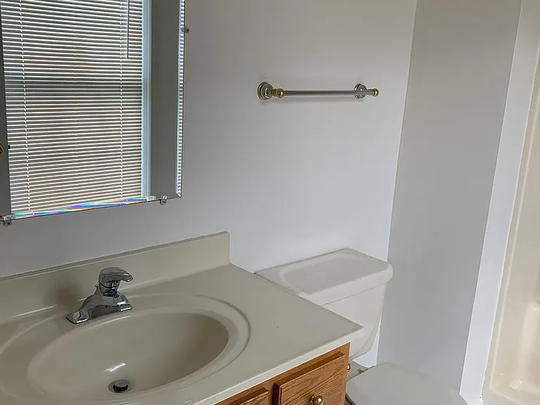535 Fairview Pl — Photo 4