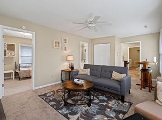 805 N 6th St, Columbia, MO 65201