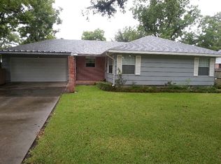 710 Holland Ave, Port Neches, TX 77651