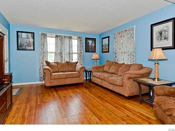 4th image of 2901 Brazeau Ave