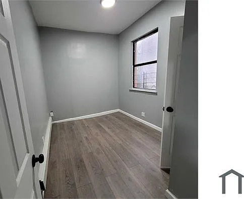 4 bed, $3,705 — Photo 4