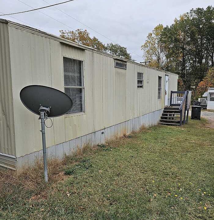 1st image of 807 Edgemont Ave Lot 2