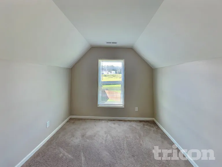 129 Seedling Ct — Photo 16