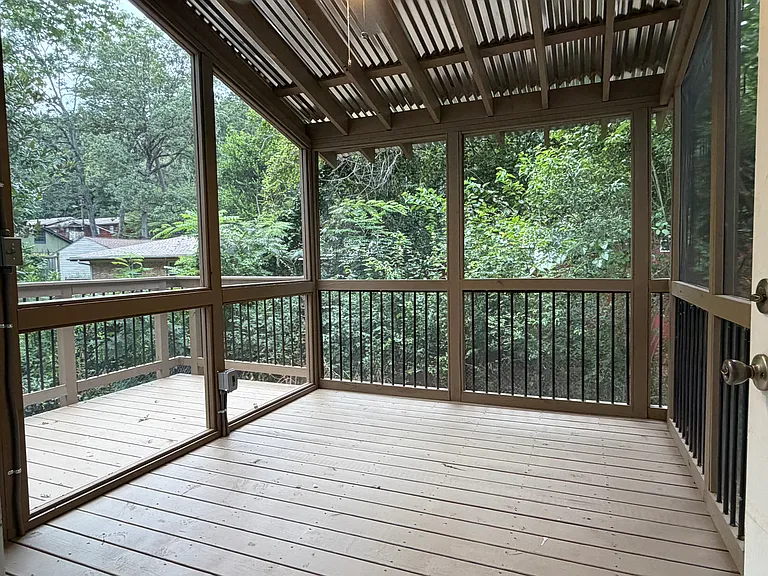 4648 Orchid Dr — Photo 21