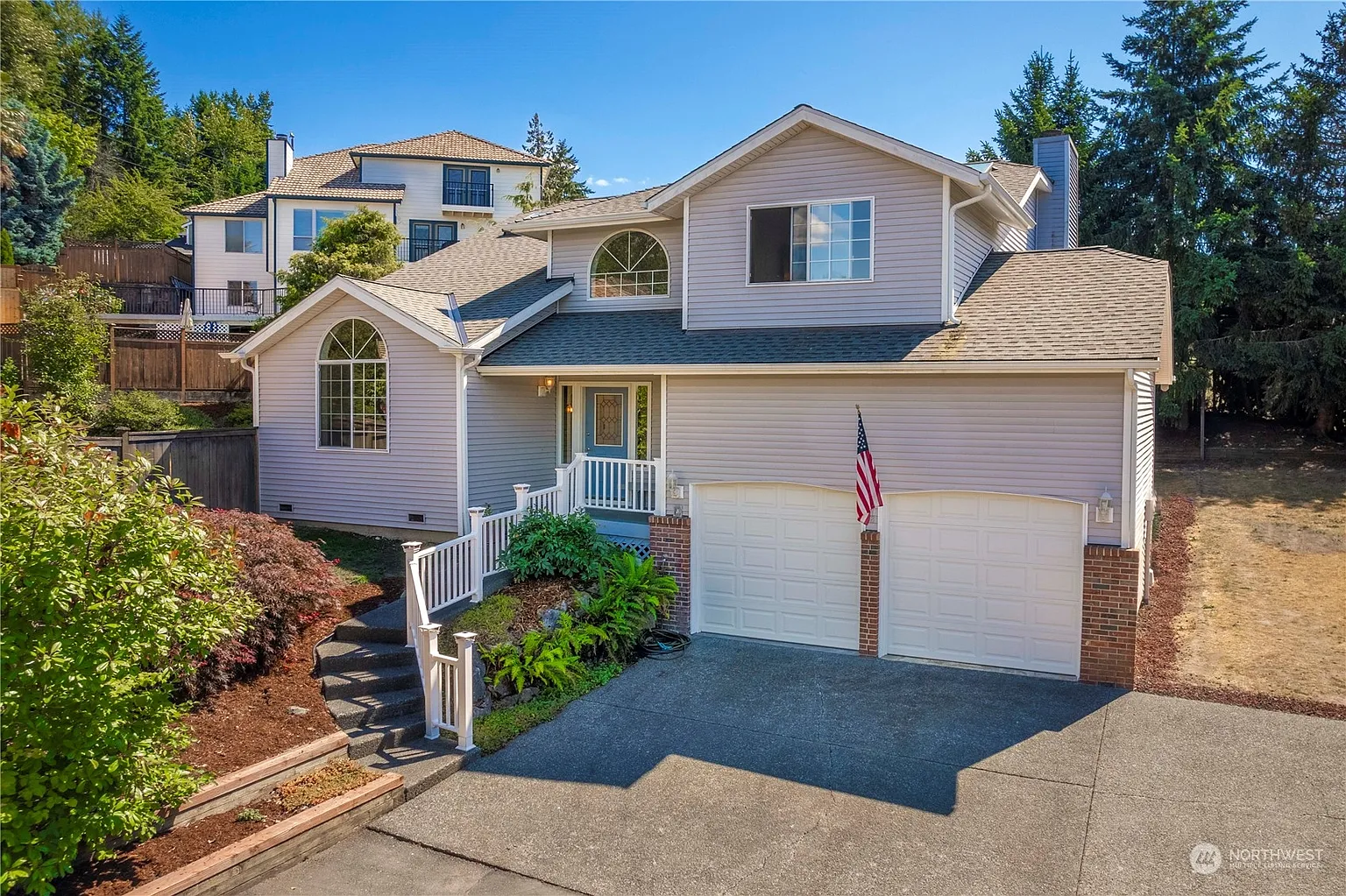 5018 Mill Pond Drive SE photo 1