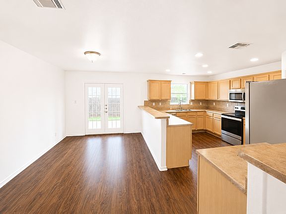 2nd image of 4124 Wensledale Dr #1
