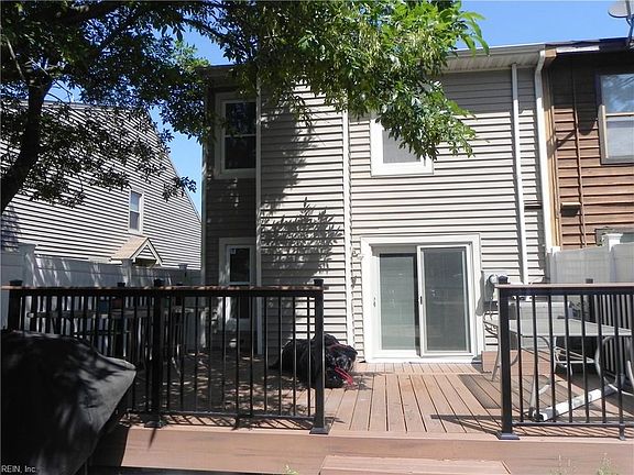 3rd image of 4735 Sweetwood Ct