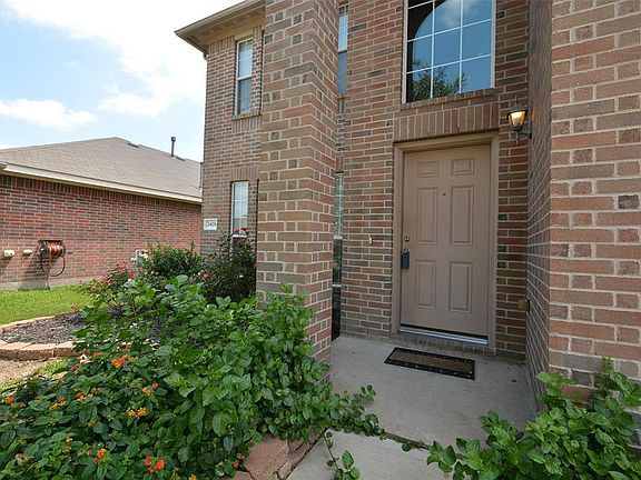 4th image of 2426 Blue Reef Dr