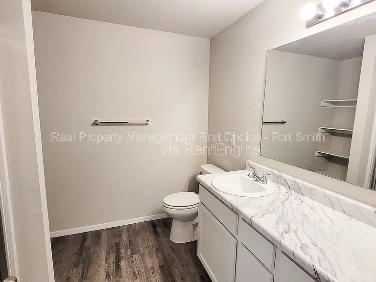 8218 Melody Ln — Photo 21