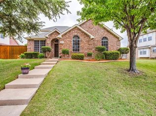 6318 Nueces Bay Dr, Rowlett, TX 75089