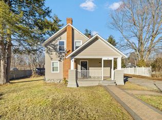 8 Davis Park, Plaistow, NH 03865