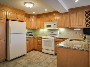 5 Avon Ln, Natick, MA 01760