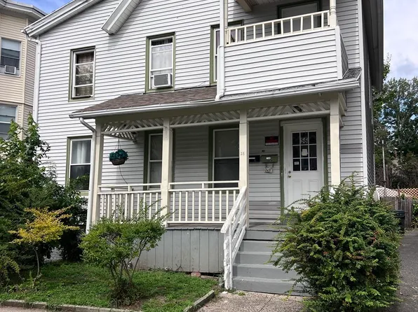 56 Montmorenci St, Springfield, MA 01107