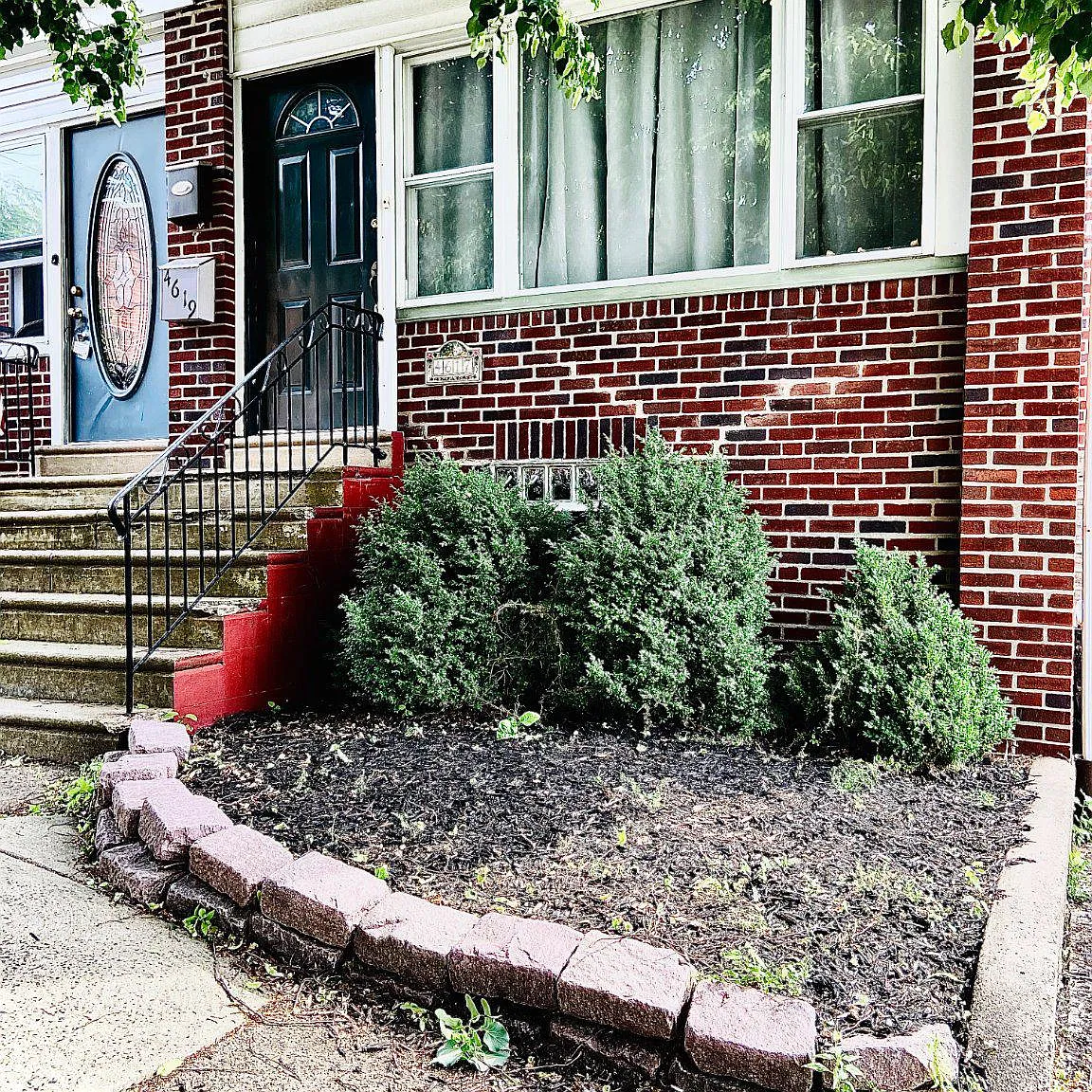 3 bed, 1230 sqft, $2,350 — Photo 1