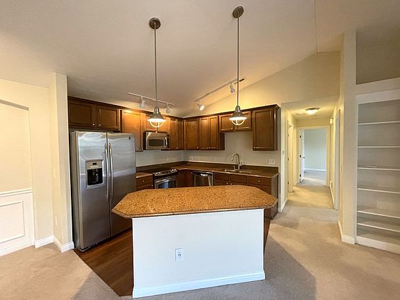 4th image of 5615 Frawley Dr