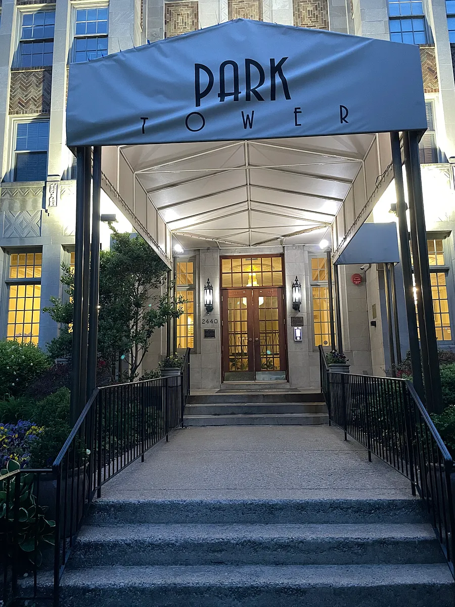 Well maintained building - 2440 16th St NW #215