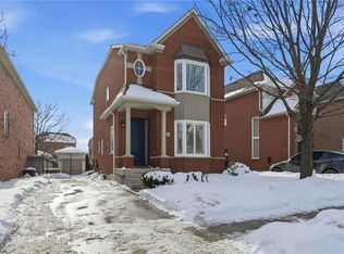 2669 Castle Hill Cres, Oakville, ON L6H 6J1