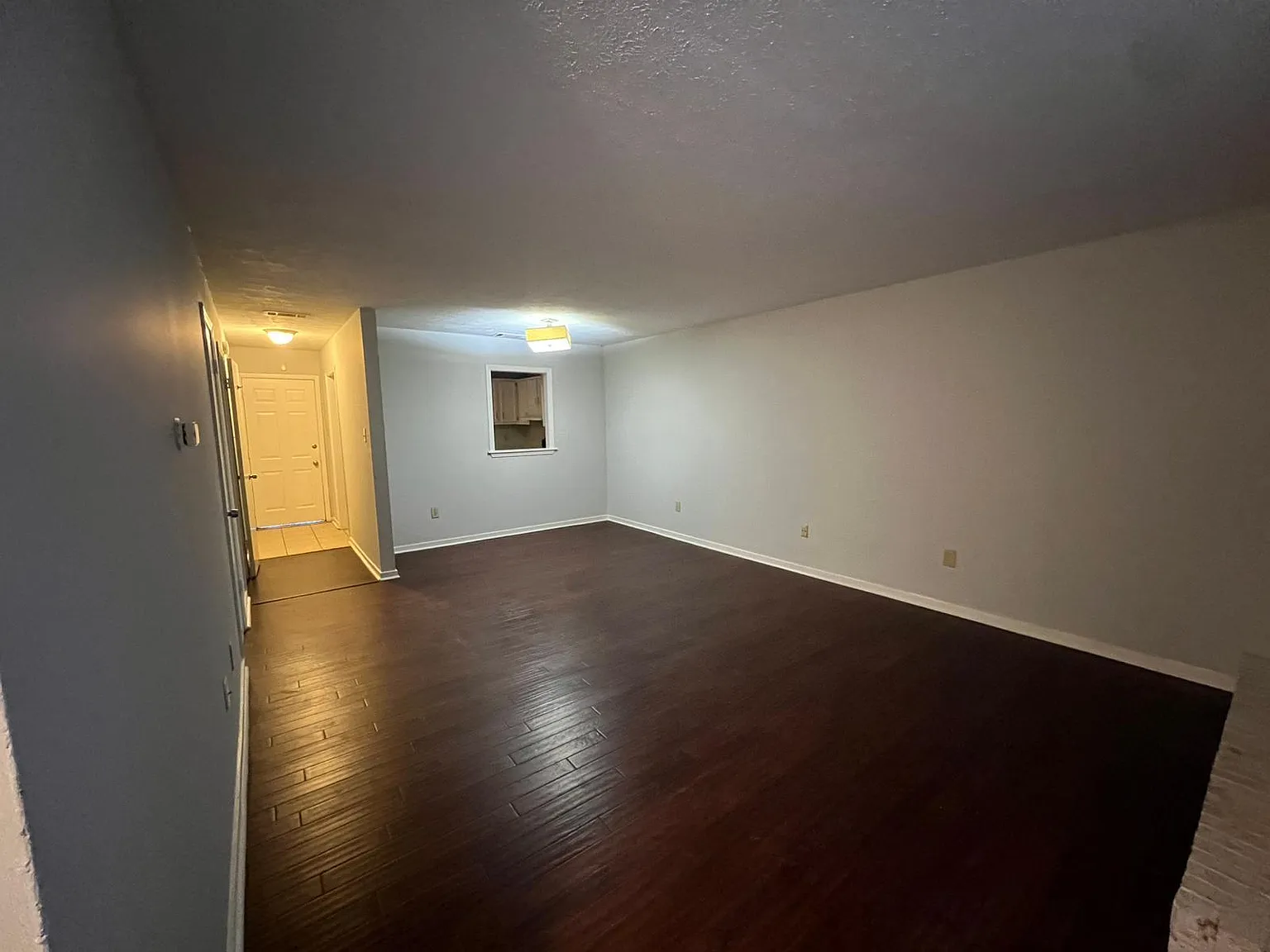 2 bed, 1.5 bath, $1,200 — Photo 1