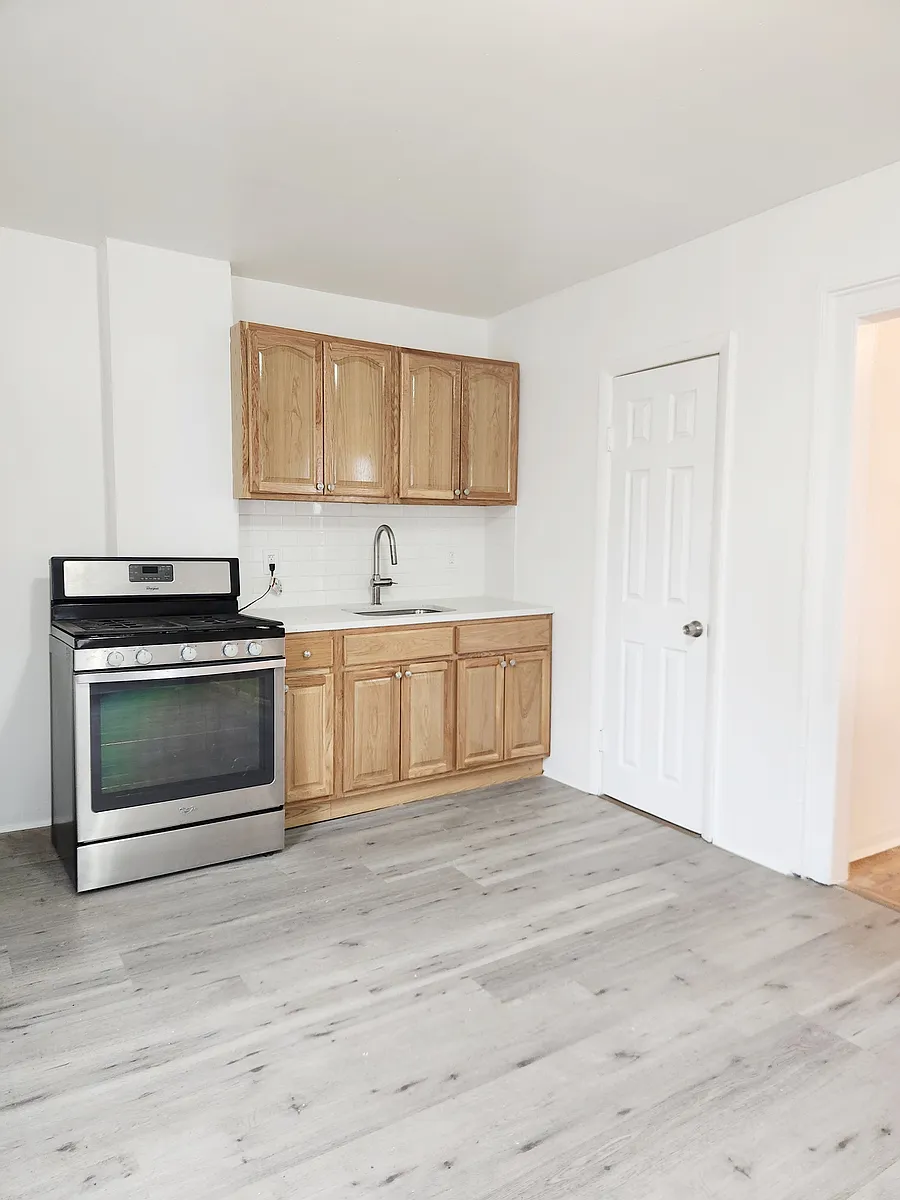 Building Photo - 202 Harral Ave #B