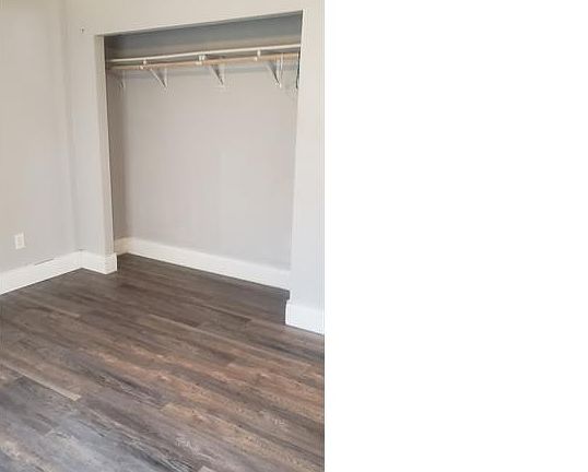 4th image of 612 W 77th St