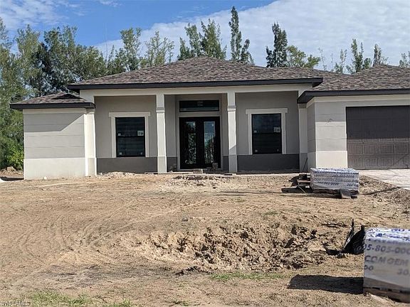 3rd image of 628 SW 28th St