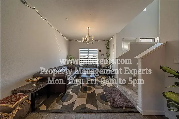 3925 Lanyard Dr — Photo 7