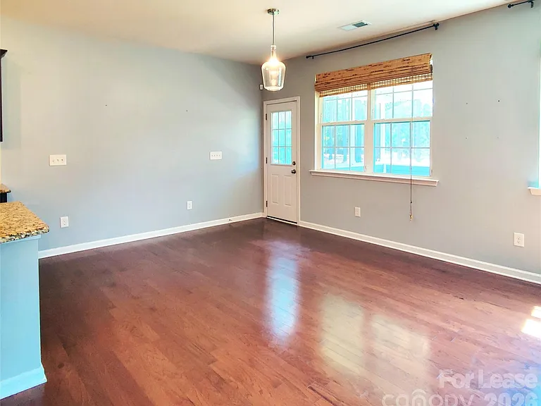 1044 Shiloh Bend Trl — Photo 6