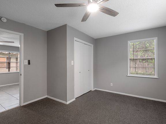 5th image of 700 Gray St #1