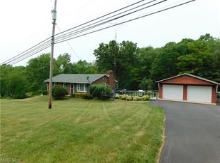 5645 Breezehill Rd SW, East Sparta, OH 44626