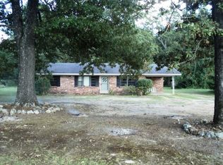815 S 2nd St, Hampton, AR 71744
