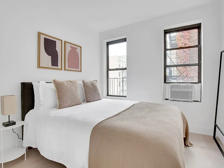 170 1st Ave #7 — Photo 7