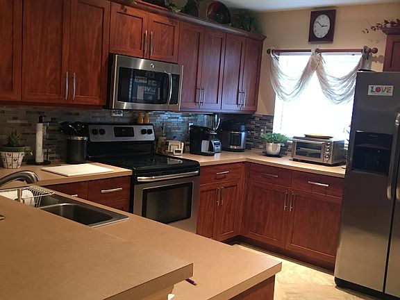 5th image of 2815 SW 29th Ct