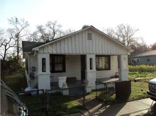 830 Easterling St, Prichard, AL 36610