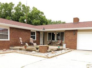 55 Lakeview Dr, Defiance, OH 43512