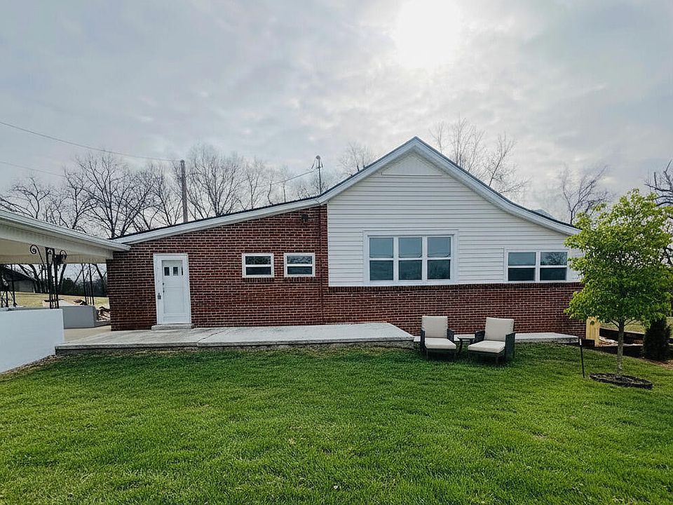 1st image of 1507 Roberson Springs Rd