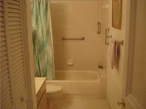 3rd image of 4473 Barclay Fair Way