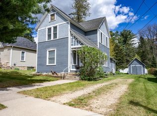 524 N East Street, Wonewoc, WI 53968