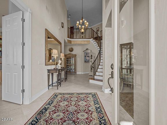 5th image of 621 River View Rd