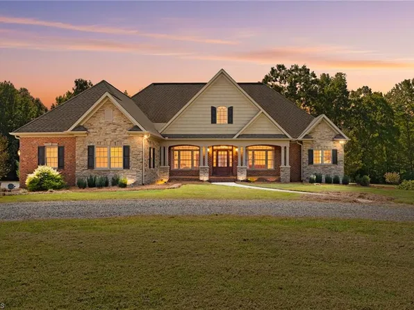 591 Bear Creek Church Rd, Mocksville, NC 27028