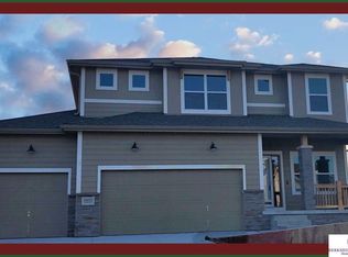 16855 Cary St, Omaha, NE 68136