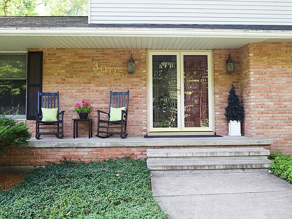 3rd image of 3005 Whitewood Dr