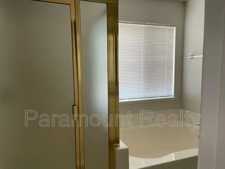4312 Heritage Pl — Photo 8
