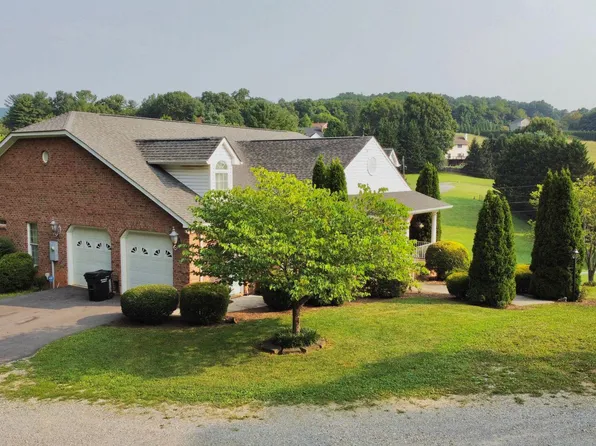6422 Corntassel Ln, Roanoke, VA 24018